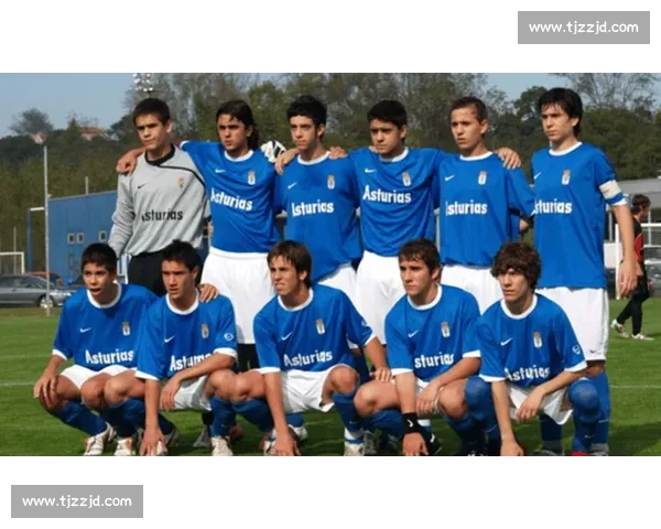 绿军火箭强强对话攻防博弈谁能掌控比赛节奏决战夜波士顿休城焦点。